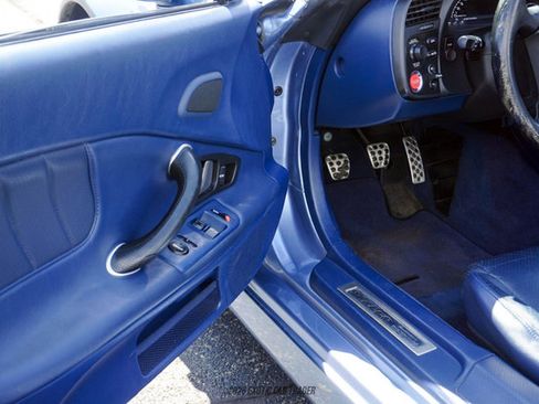 Used 2004 Honda S2000 image 25