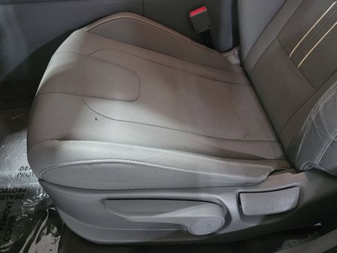 Certified 2023 Hyundai Elantra SEL w/ Convenience Package image 23