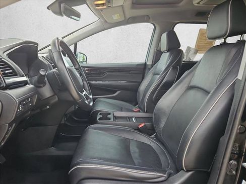 Used 2021 Honda Odyssey Elite image 16