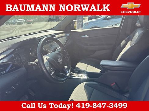 Used 2023 Buick Encore GX Preferred FWD image 15