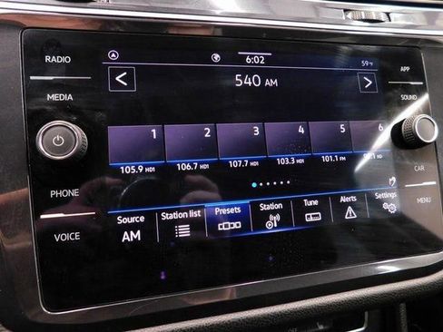 Used 2024 Volkswagen Tiguan S image 39