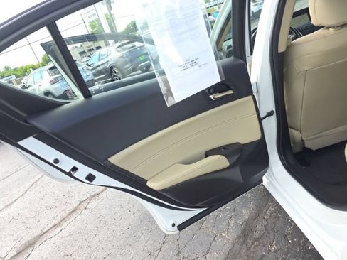 Used 2016 Acura ILX FWD image 29