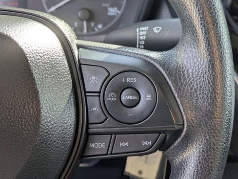 Used 2024 Toyota Corolla LE image 19