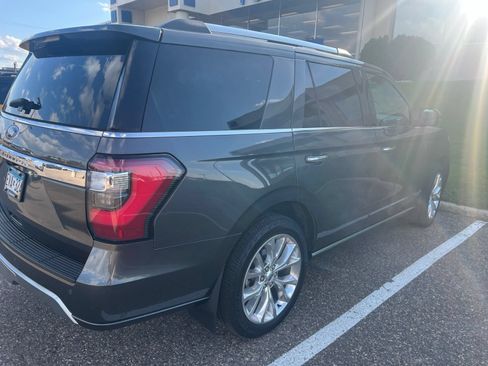 Used 2019 Ford Expedition Limited w/ Equipment Group 302A AWD/4WD image 3