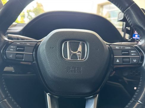 Used 2023 Honda Accord Touring image 25