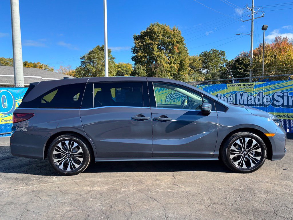 New 2027 Honda Odyssey Elite image 2