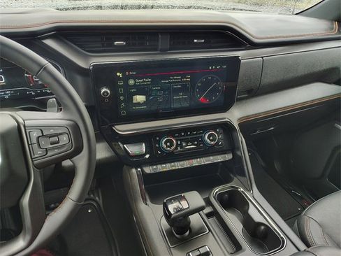 Used 2024 GMC Sierra 1500 AT4 w/ AT4 Preferred Package image 22