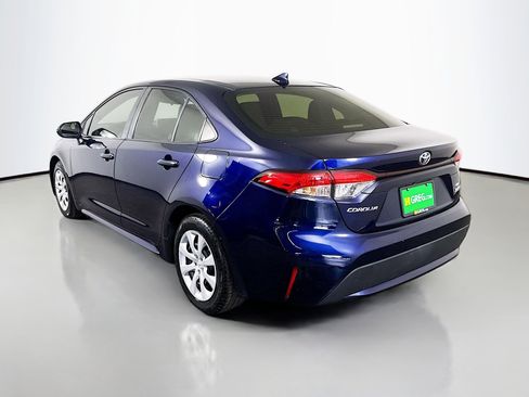Used 2021 Toyota Corolla LE image 7