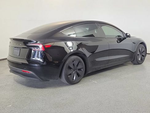 Used 2024 Tesla Model 3 Long Range RWD image 7