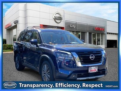 Certified 2025 Nissan Pathfinder SL w/ SL Premium Package