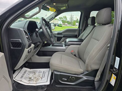 Used 2018 Ford F150 XLT w/ Equipment Group 302A Luxury AWD/4WD image 8