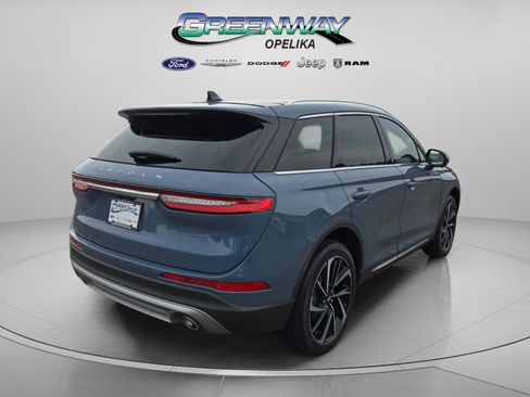 Used 2023 Lincoln Corsair Reserve w/ Equipment Group 201A image 13