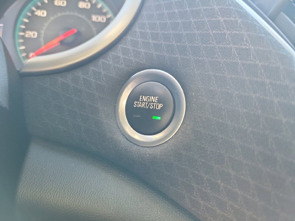 Used 2024 Chevrolet Malibu LT FWD image 33