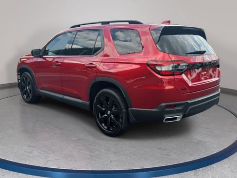 Used 2025 Honda Pilot Black Edition image 7