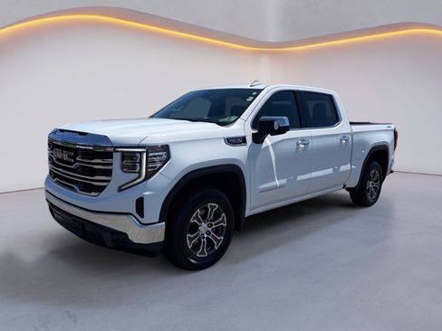Used 2025 GMC Sierra 1500 SLT AWD/4WD image 7