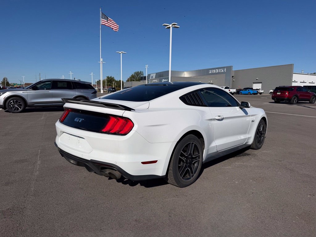 Used 2018 Ford Mustang GT RWD image 6