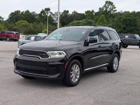 Used 2023 Dodge Durango SXT AWD/4WD image 7