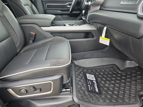 New 2026 RAM 1500 Laramie w/ Sport Appearance Package AWD/4WD image 12