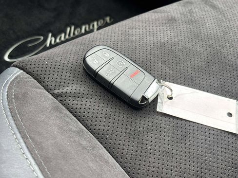 Used 2020 Dodge Challenger R/T Scat Pack w/ Plus Package image 28