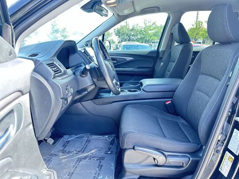 Used 2024 Honda Ridgeline Sport image 13