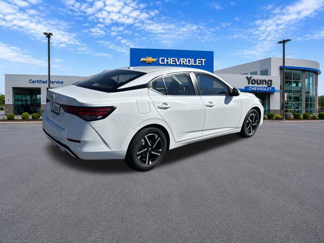 Used 2025 Nissan Sentra SV FWD image 7