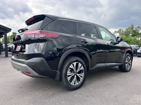 Used 2023 Nissan Rogue SV AWD/4WD image 9