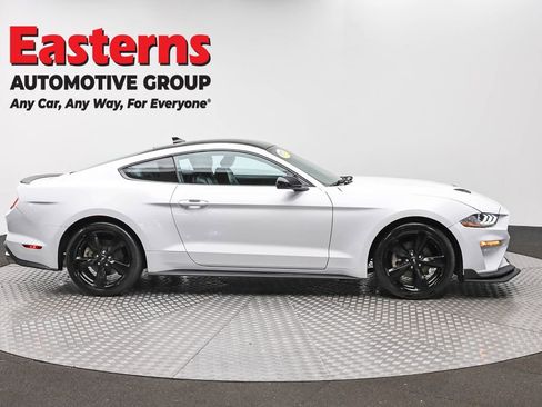 Used 2021 Ford Mustang Premium w/ Black Accent Package RWD image 4