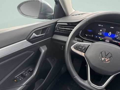 Used 2025 Volkswagen Jetta S FWD image 10