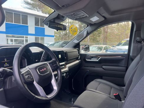 Certified 2024 GMC Sierra 1500 Elevation image 14