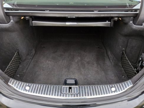 Used 2017 Mercedes-Benz S 550 Sedan image 61