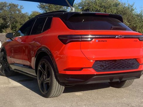 New 2026 Chevrolet Equinox EV RS image 12