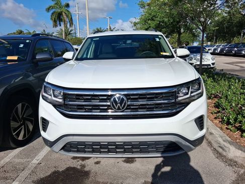 Used 2022 Volkswagen Atlas SE w/ Black Wheel Package image 4