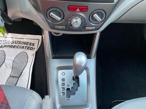 Used 2011 Subaru Forester 2.5X Premium w/ All-Weather Pkg image 21