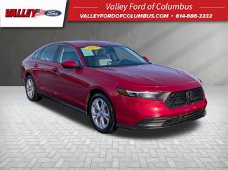 Used 2025 Honda Accord LX video 1