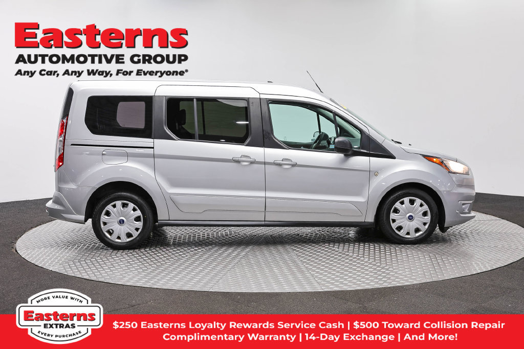 Used 2021 Ford Transit Connect XLT FWD image 5