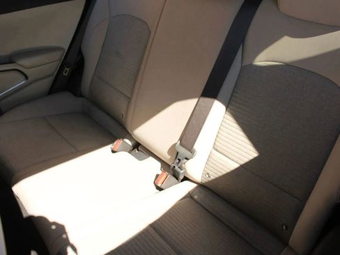 Used 2020 Kia Soul S FWD image 15