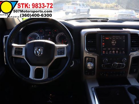 Used 2015 RAM 1500 Laramie AWD/4WD image 17