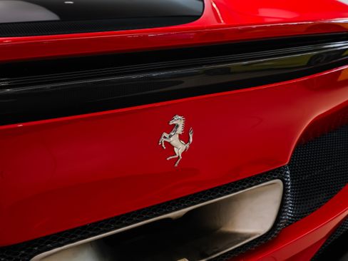 Used 2024 Ferrari 296 GTB RWD image 15