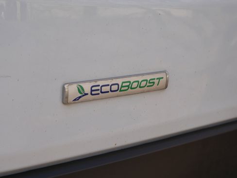 Used 2019 Ford Transit 150 image 17