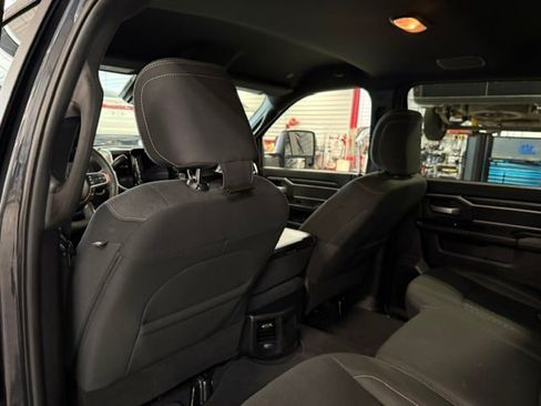 Used 2025 RAM 2500 Big Horn AWD/4WD image 33