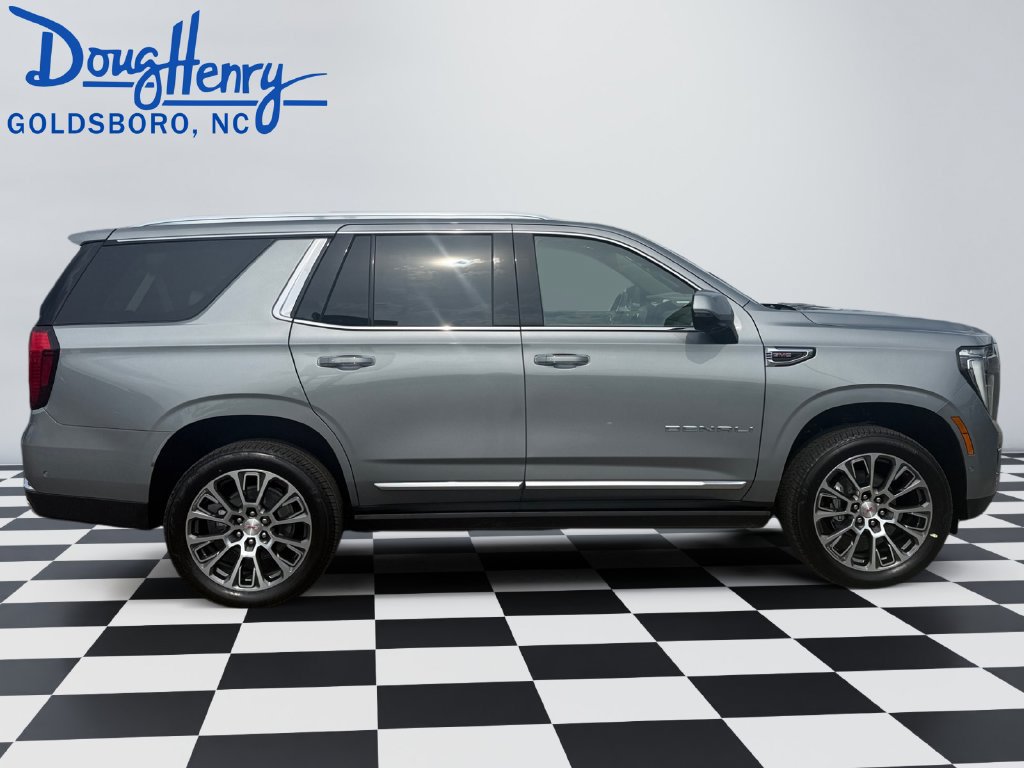 New 2026 GMC Yukon Denali w/ Denali Reserve Package AWD/4WD image 6