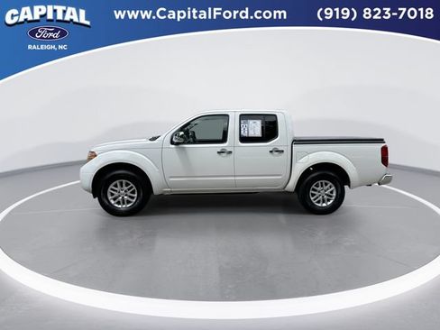Used 2019 Nissan Frontier SV RWD image 5