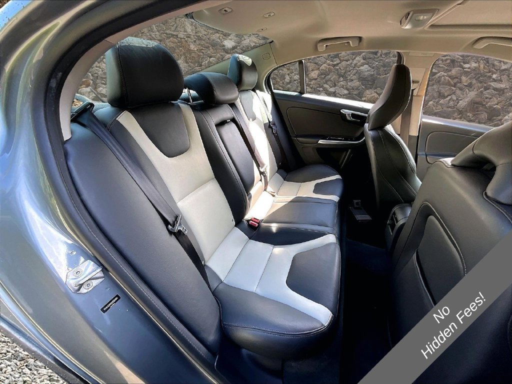 Used 2016 Volvo S60 T5 Cross Country Platinum AWD/4WD image 24