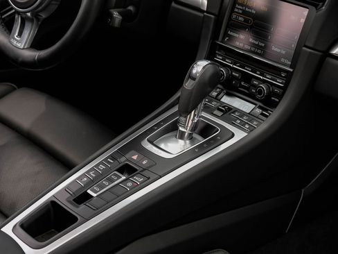 Used 2014 Porsche 911 Turbo AWD/4WD image 21