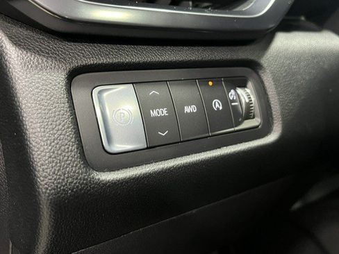Certified 2026 GMC Acadia AT4 w/ Luxury Package AWD/4WD image 14