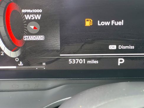 Used 2022 Nissan Rogue Platinum w/ Head-Up Display Package image 29