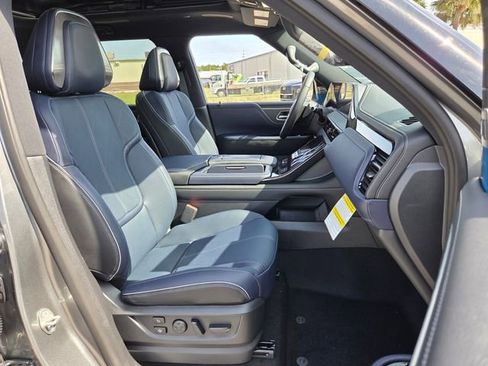 New 2026 INFINITI QX80 4WD w/ Sport Exterior Package image 22