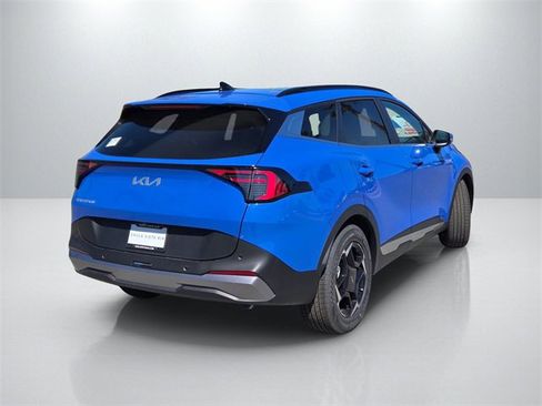 New 2026 Kia Sportage EX image 4