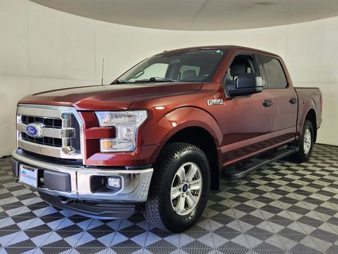 Used 2016 Ford F150 XLT AWD/4WD image 3
