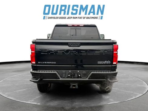 Used 2025 Chevrolet Silverado 2500 High Country w/ High Country Premium Package image 5